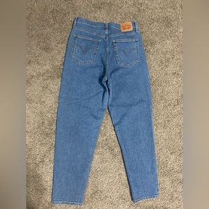 Levi’s women’s jeans, worn once and has no flaws.
